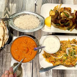 NAAN , BUTTER CHICKEN , MIXED GRILL , BIRYANI VEGETABLES