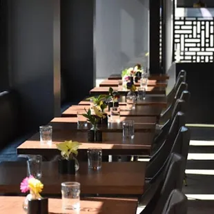 sushi and sashimi, interior