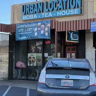 Holiday BOGO free drink promo til 01.01.2025