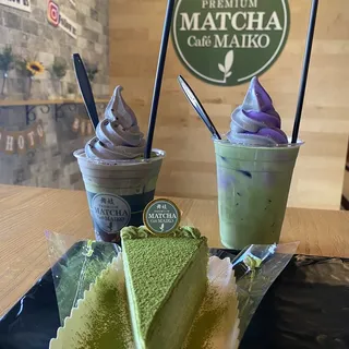 Kokuto Hojicha Latte Float