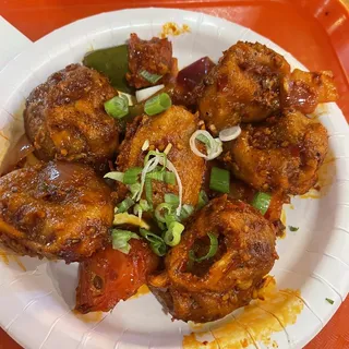Veggie Paneer Momo Chili (6 pcs)
