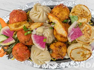 Everest Cuisine