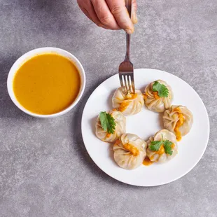 Jhol MoMo