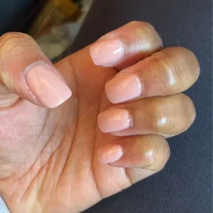 Dip powder nails (color- piglet)