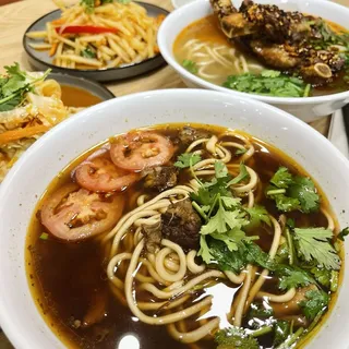 Tomato Roast Beef Noodle Soup