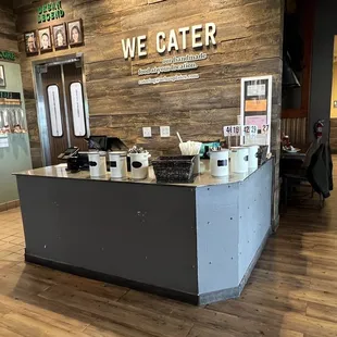 Utensils and napkin area