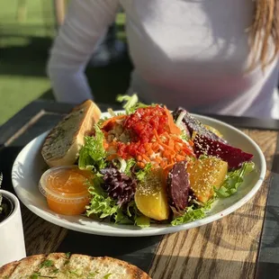 URBAN PLATES, Aliso Viejo, CA!  LOCAL MIXED BEET: Tons of Beets, arugula, roasted tomatoes, carrot, jicama, walnuts, hemp seeds=$12.95 YUM!