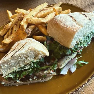 Grilled Portobello Mushroom Sandwich