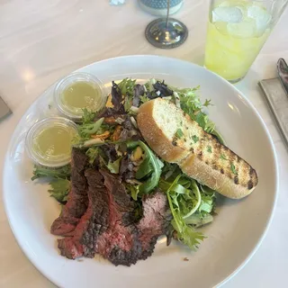 Grilled Steak Salad