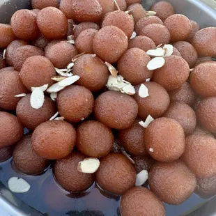 Perfectly sweetened Gulab Jamun