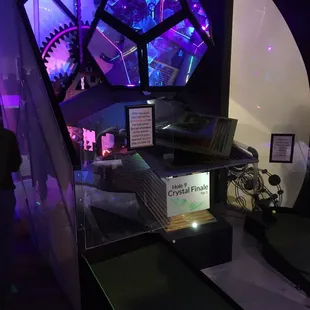 Hole 9 - Crystal Finale