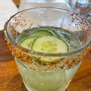 oysters and mussels, drink