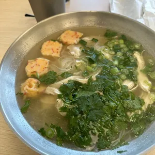 S5. CHICKEN NOODLE SOUP