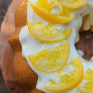 Lemon bundt cake