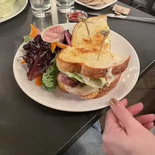 Chicken sandwich