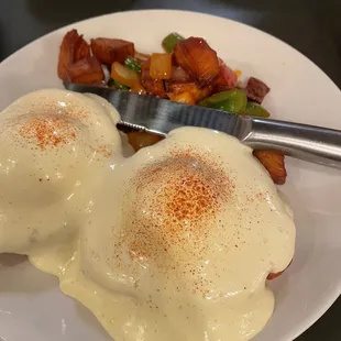 Eggs Benedict