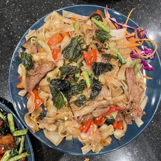 Beef Pad Kee Mao