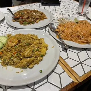 Pineapple Fried Rice with Chicken and Shrimp