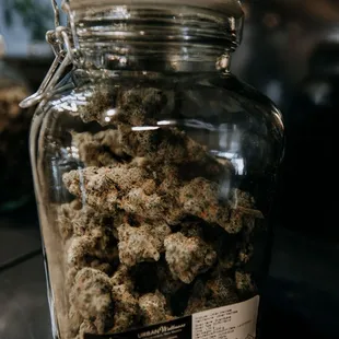 StrawGuava - hand crafted hydrophobic grown cannabis. Cured to perfection