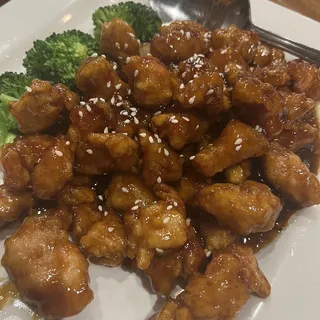 E2. Sesame Chicken Dinner