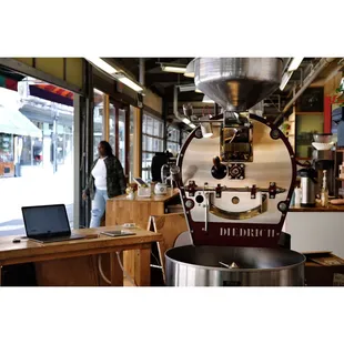 Beautiful roaster