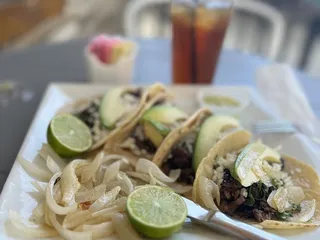 Magnolia Cafe & Grill