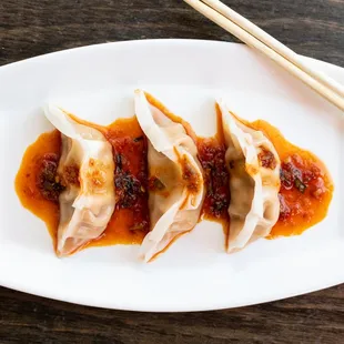 LEMONGRASS CHICKEN DUMPLINGS