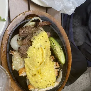 Brunch mixed fajitas