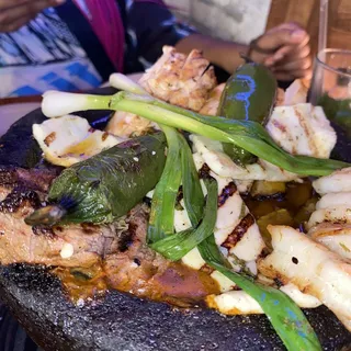 Molcajete Mixto