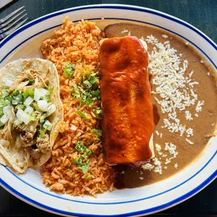 Taco and burrito lunch combo.