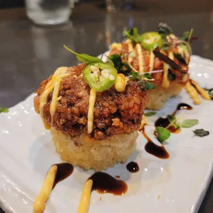 Spicy tuna on crispy rice   Ig @josieinflavortown