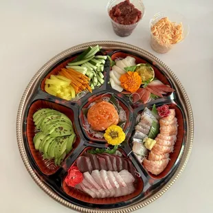 deluxe DIY temaki + spicy tuna + krab salad