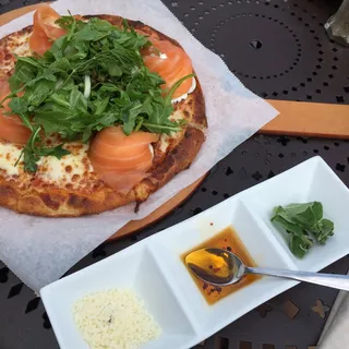 D' Lox Pizza