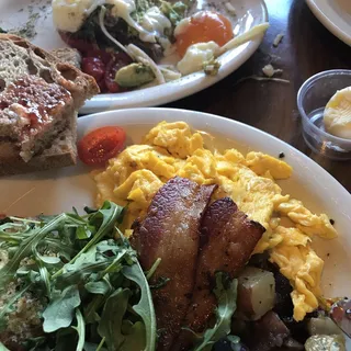 Urth Laguna Breakfast