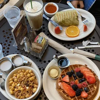 Urth Crunch Gluten-Free Cereal