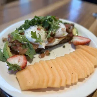 Eggs Salmone