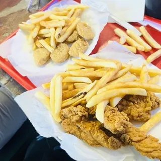 6 Piece Chicken Nuggets