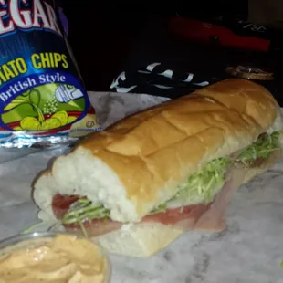 1/2 Admiral sub, minus tomato &amp; onion, added bacon.  Oil/vinegar on sandwich, side of special mayo.