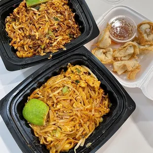 Pad Thai &amp; krab wontons