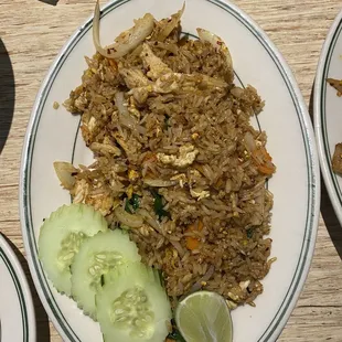 Thai fried rice chicken medium