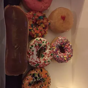 Ate a raspberry jelly and a maple. Mmmmmmmm