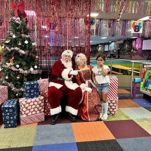 They had dinner with Santa today it was fun
