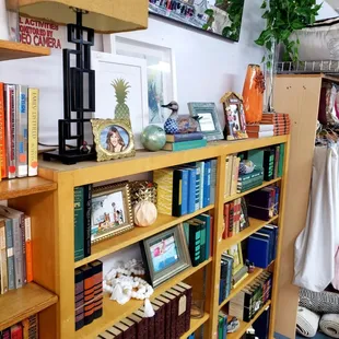 Tulares favorite book store