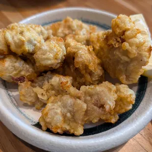 chicken wings and fried chicken, food