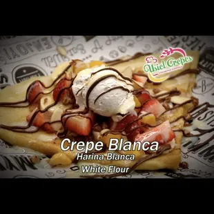 If this is your first time visiting us, we recommend that you try crepe blanca