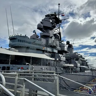 10.27.24 she is 887 feet long and displaces 45,000 tons