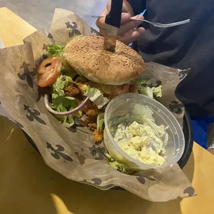 Kick&apos;n Chicken Sandwich