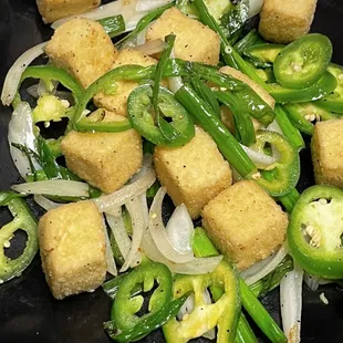UTea Pho&apos;s vegan option: Salt &amp; Pepper TOFU
