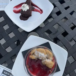 Flourless chocolate torte