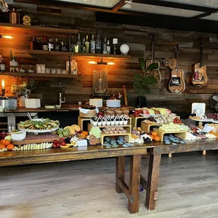 "The Gouda" Grazing Table package in the brunch theme.